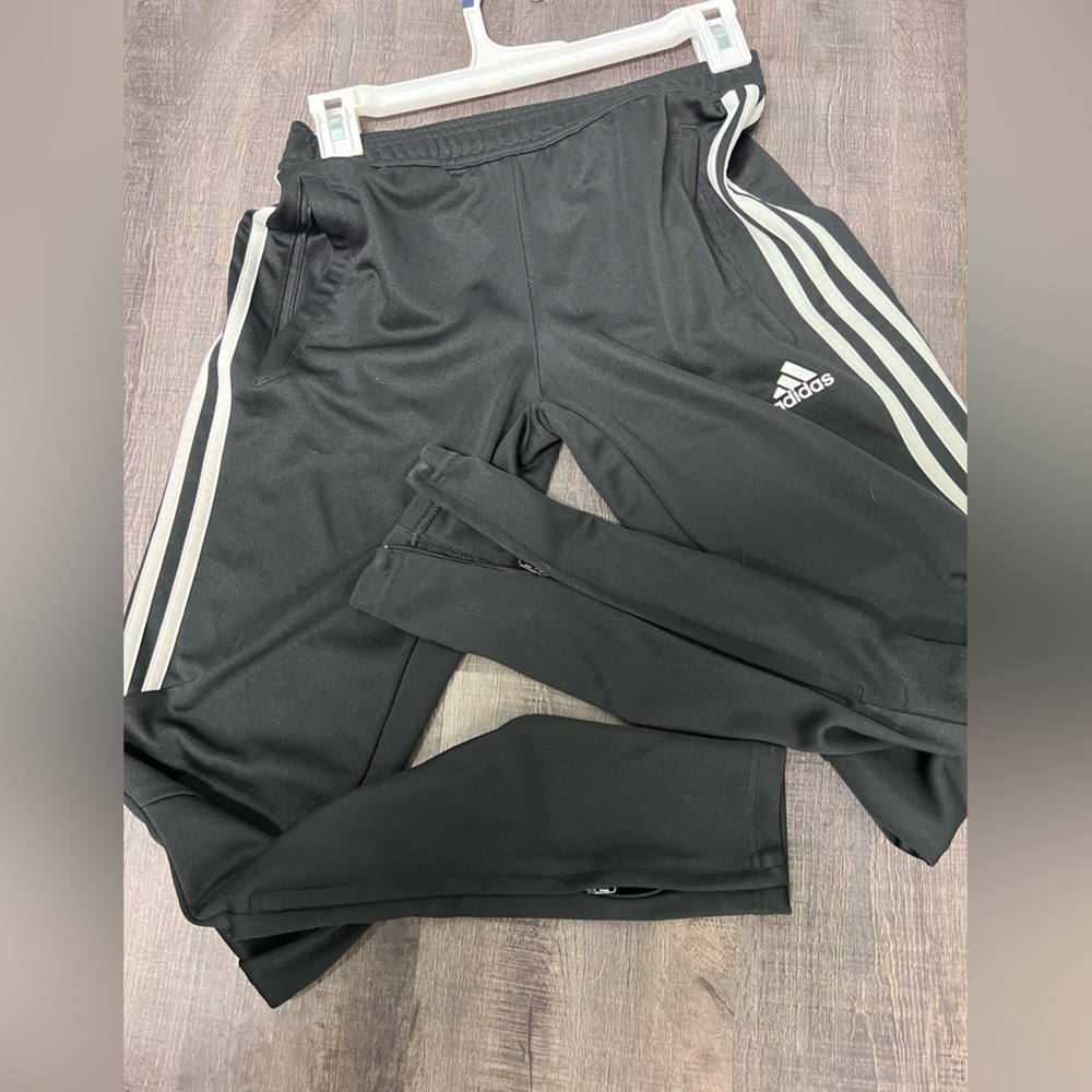 Adidas joggers